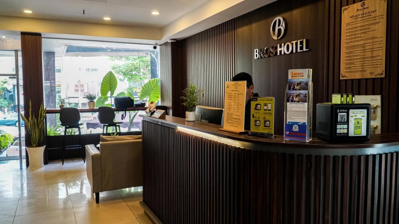Bros Hotel โฮจิมินห์ซิตี้ ภายนอก รูปภาพ